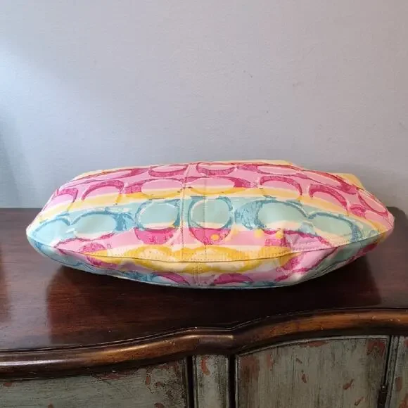 Coach Hamptons Watercolor Scribble Hobo Bag C0985-11754 EUC Purse Y2K 2009 - Picture 13 of 16